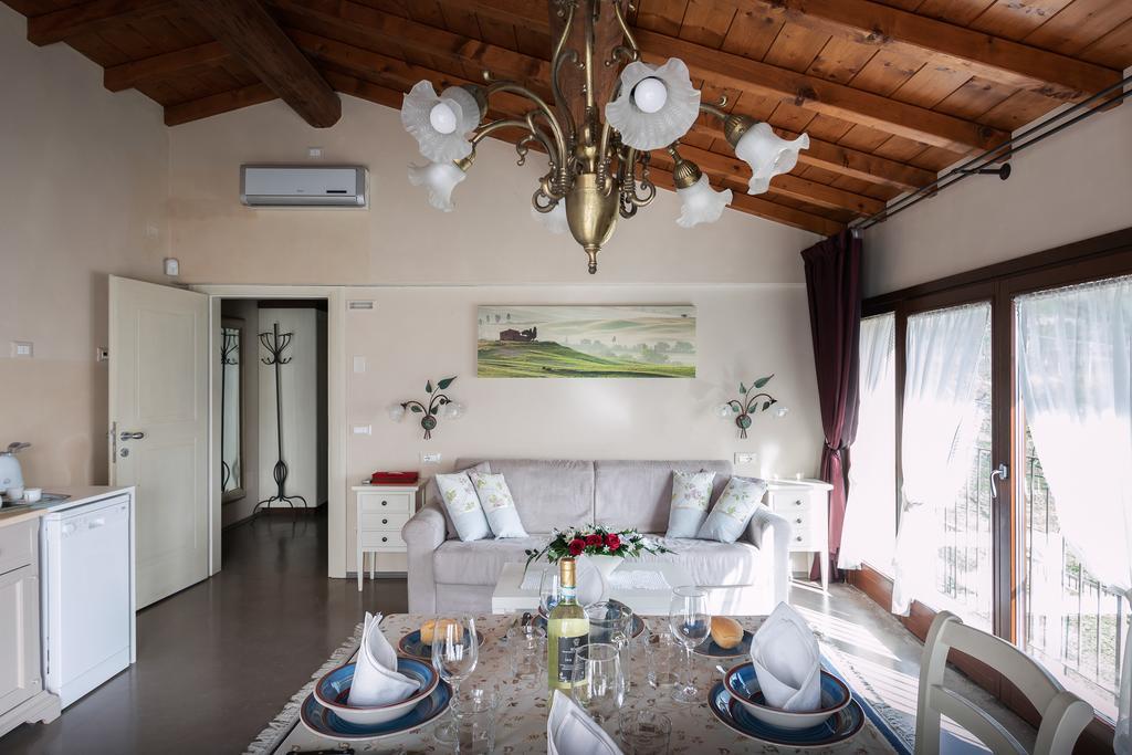 Corte Dei Soavi Suites - Apartments Соаве Номер фото